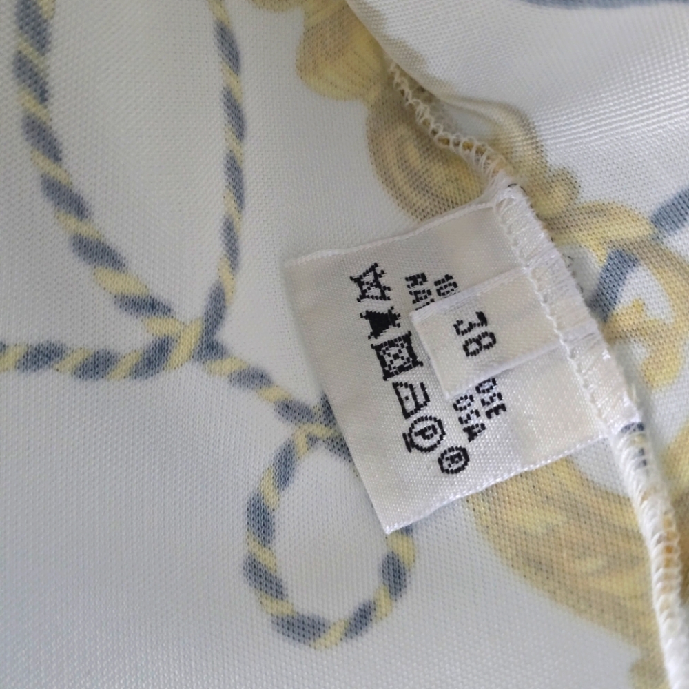 Hermès Paris Haut Decollete Manches Court Key And Tassel Print Shirt Size 38/US6 - Picture 5 of 7